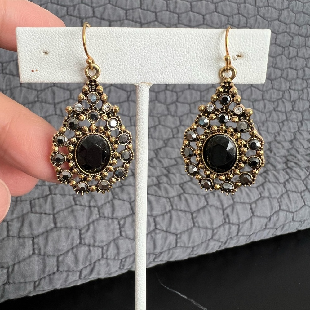 Macys gold black dangle earrings
